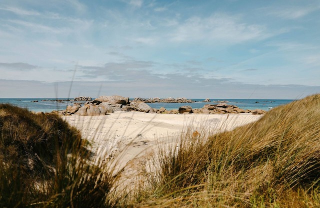 Crémiou on the beach - House on the beach with postcard sea view
