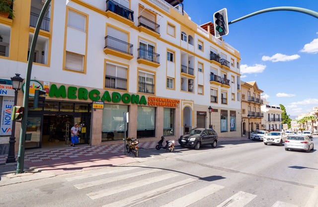 Cubo's Luna Town Center Apartment/urban/free wifi