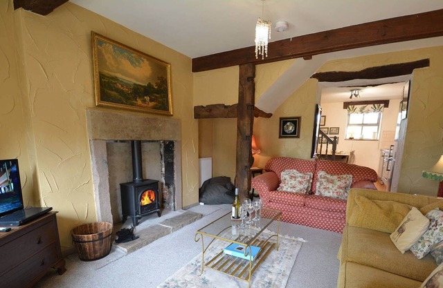 Cuckoo - a wonderful cottage with indoor pool in beautiful countryside near Bakewell