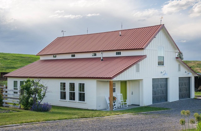 Custom, Countryside Barndominium for Multi-Family near Bozeman with Hot Tub