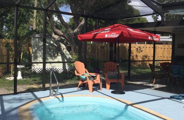 Cute and Cozy, two bedroom home, with splash pool.