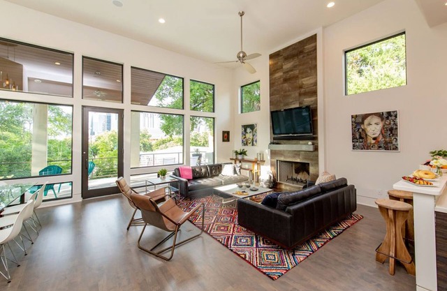 Daniel House: Five-Star Comfort, Concierge Service & Charm in Austin’s Heart