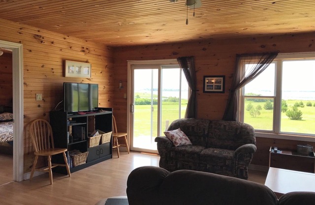 Darnley, PEI Cottage: Fall 2025 Availability!