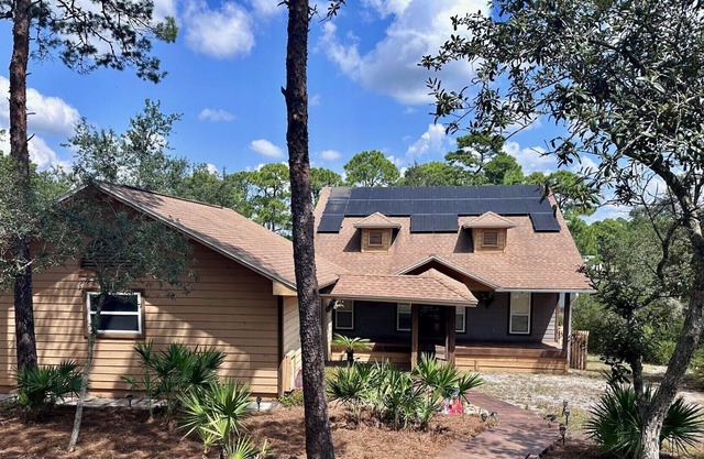Dat Lakehouse on Lake Powell ! Private Dock,Outdoor Kitchen, Firepit and many more!