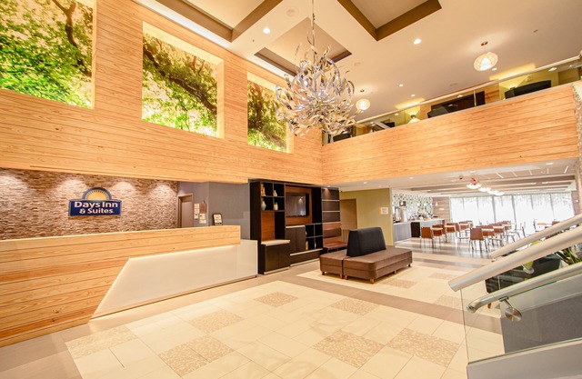 Days Inn & Suites by Wyndham Fort Myers Near JetBlue Park