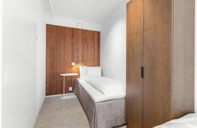 Deluxe Apartment with Balcony