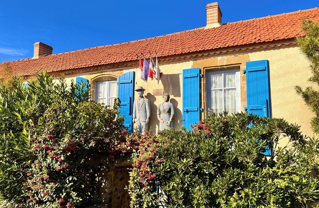 Demeure François de l'Isle du Fief-Enclosed garden, Quiet. Pets welcome. WiFi.