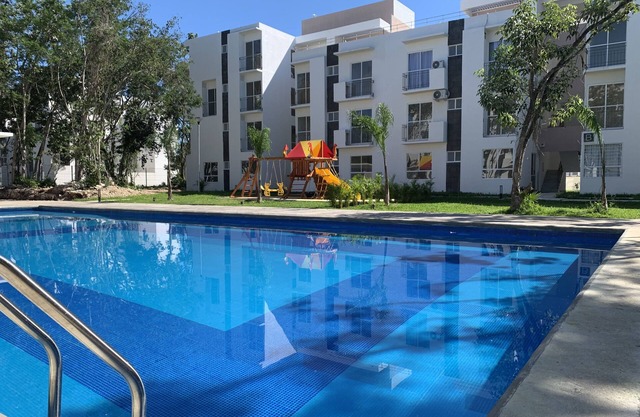 Departamento con 2 habitaciones con vista a la piscina by EITA