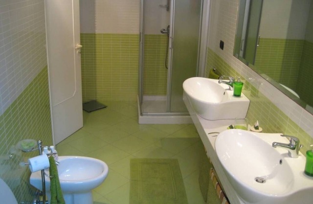 Detached cottage 200 m from the sea