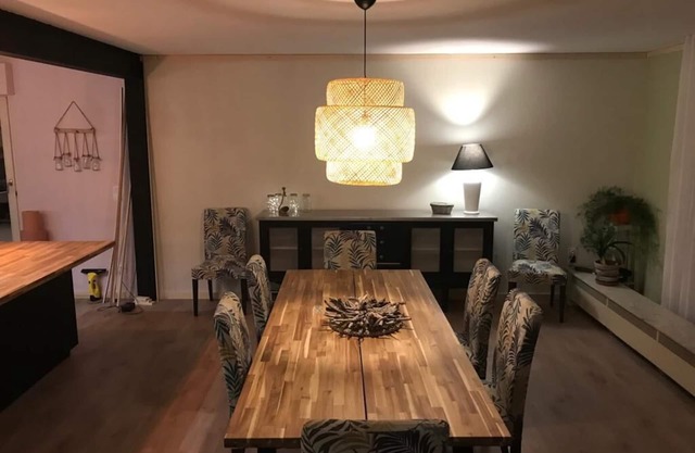 Detached house 3 Bedrooms, 140 M2, Loggia, Balcony, private garden 800 M2