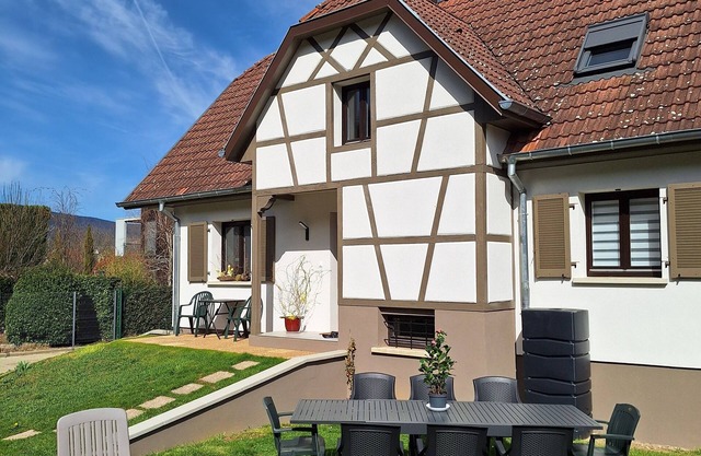 Detached house 5 km from Colmar, 8 people, 4 bedrooms, 2 bathrooms