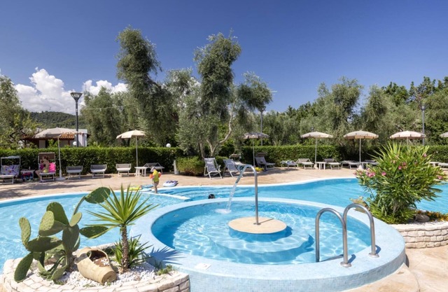 Detached villa with 2 bathrooms