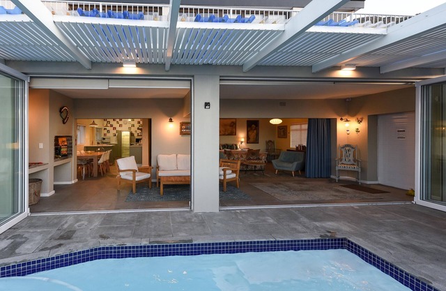 Die Badhuis - Fabulous living with private pool - Sleeps 4