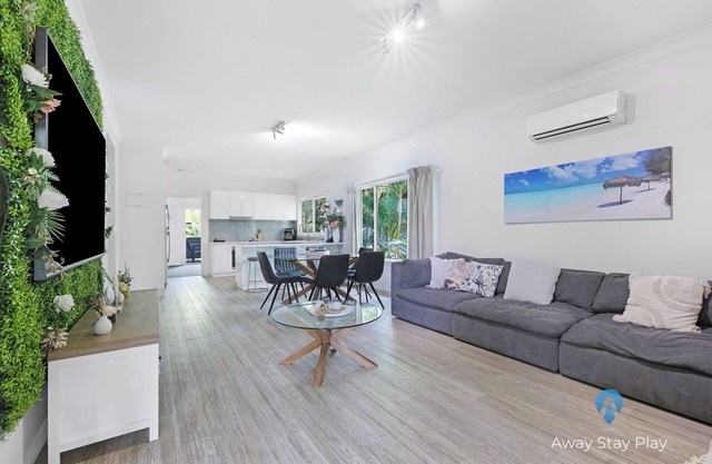 Diggers Beach Retreat - 2 Bedroom Villa in Aanuka Resort