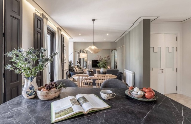 Dilar - 3 bedrooms and office in Trafalgar