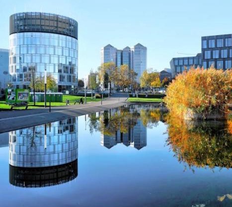 Dimoro Family Suites - Central Essen l Free Underground Parking l Modern Comfort