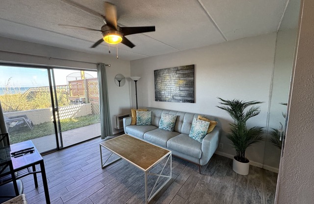 Direct Ocean Front Condo With Heated Pool Located Directly on the Ocean