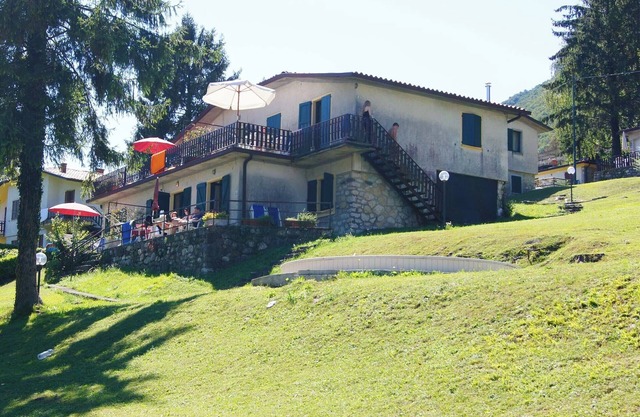 Direkt am See mit Terrasse