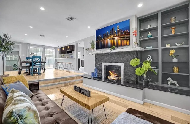 Disney Delight! Weekly & Monthly Discounts!