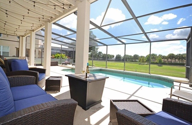Disney house, private pool and sunset