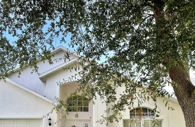 Disney's Sunshine Home - Gated Community - WiFi - Pool