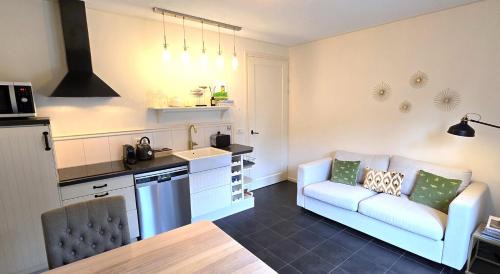 DJP76 mooi gelijkvloers appartement met terras