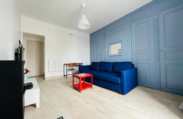 DnN - Modern 1 BR, center Thiers - free Wifi and parking - near Lyon, Vichy, Clermont