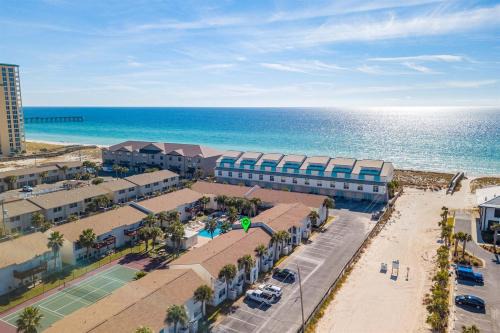 Do your dream beach vacation at Dune Dreams!