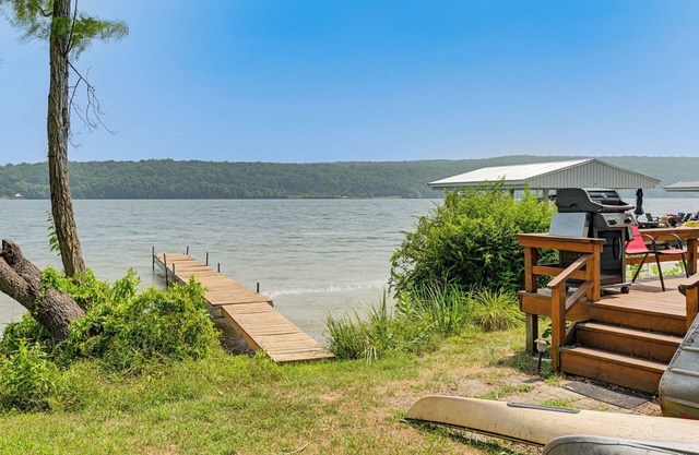 Dock & Rowboat: 'beechnut Bungalow' on Keuka Lake