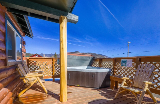 Dog-friendly, 17-unit property with fireplaces and space for over 100
