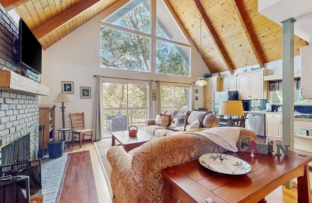 Dog-friendly cabin with wood-burning fireplace, deck, gas grill, WiFi