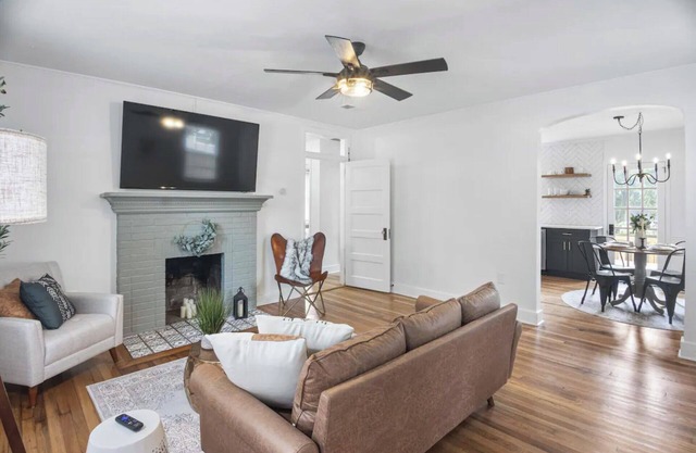 Dogwood: 3 bedroom near the Medical District