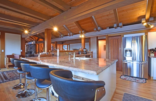 Dollar Point Delight