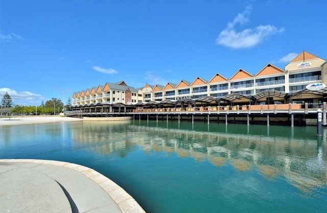 Dolphin Quay Apartments