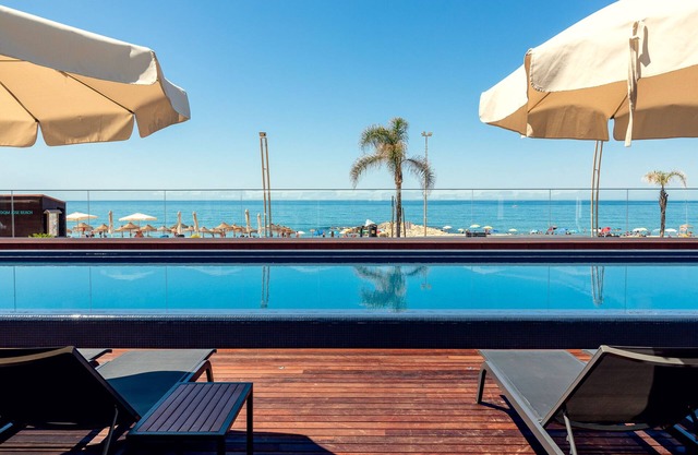 Dom Jose Beach Hotel