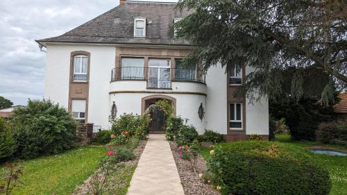 DOMAIN LA ROSIÈRE jusqu'à 50 personnes piscine tennis et Basket