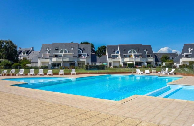 Domaine des Tadornes by Interhome