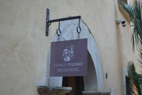Domus Telesio Bed & Breakfast
