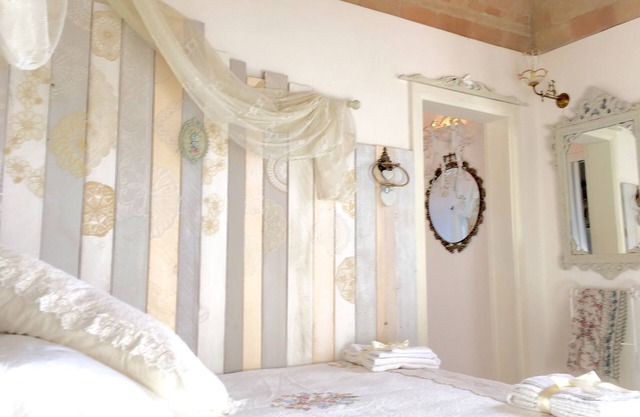 DORMIO shabby chic suite in Spello