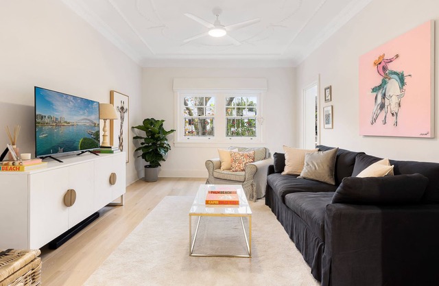 Double Bay Light and Bright Apartment