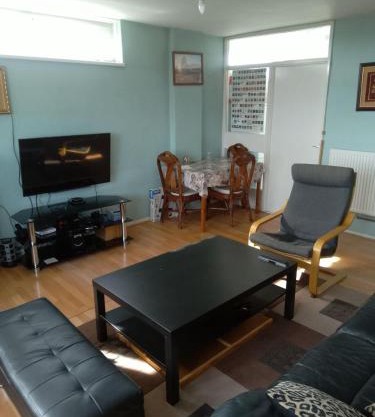 Double room in a cosy flat in Tooting