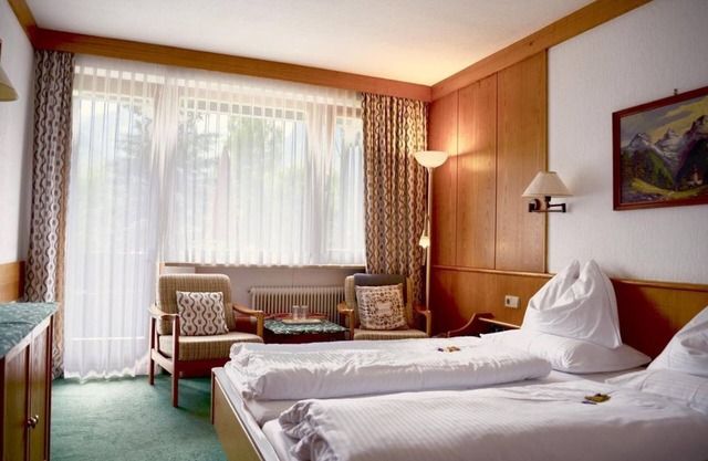 Double room with balcony, breakfast - Patricia, House