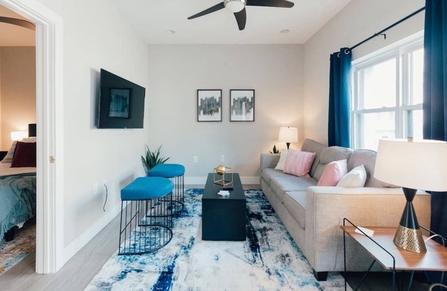 Downtown Johnson City 1 Bed Apartment