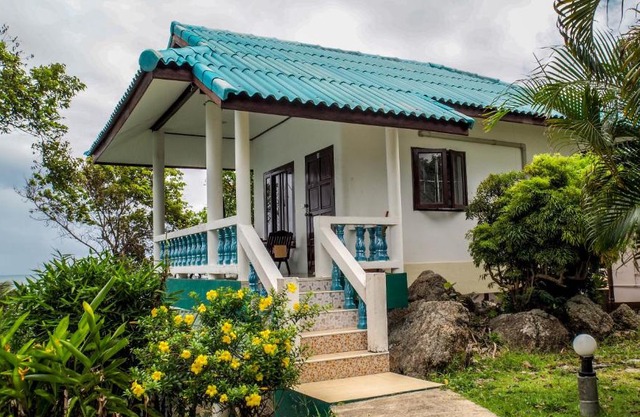 Dragon Hut Resort