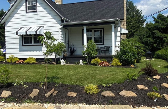 Drusilla’s Tranquil Cottage Charmin 3 bed quiet & relaxing fun garage & pavilion