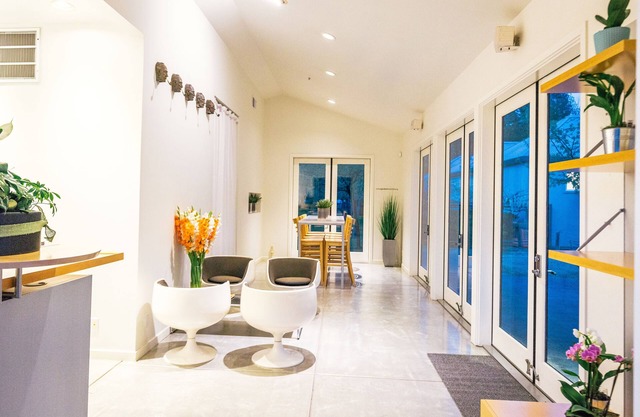 Duchamp Hotel Private Suites