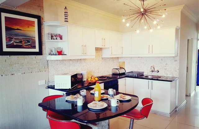 Dumela Margate Flat No 11