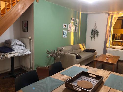 Duplex 4 couchages chaleureux gare sur place