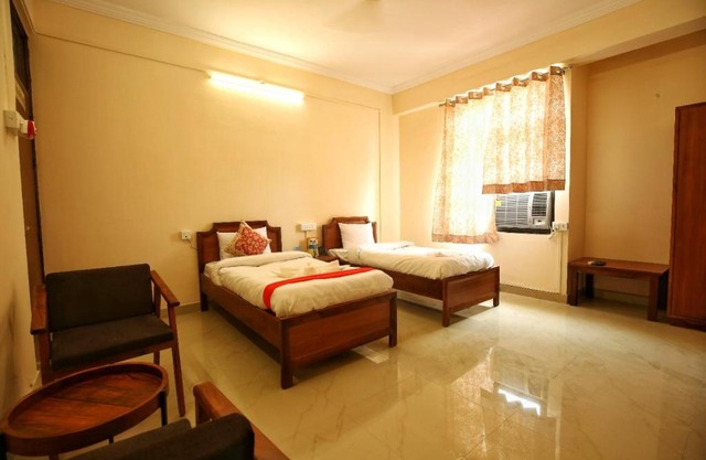 DWARKA KUNJ