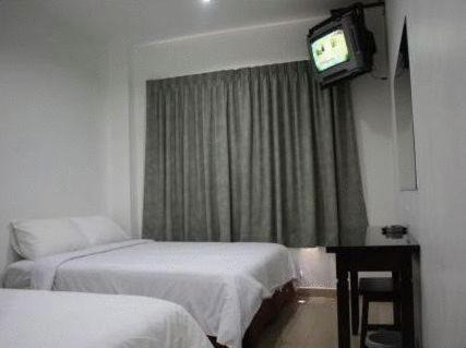 Dynasty Inn - Wakaf Che Yeh